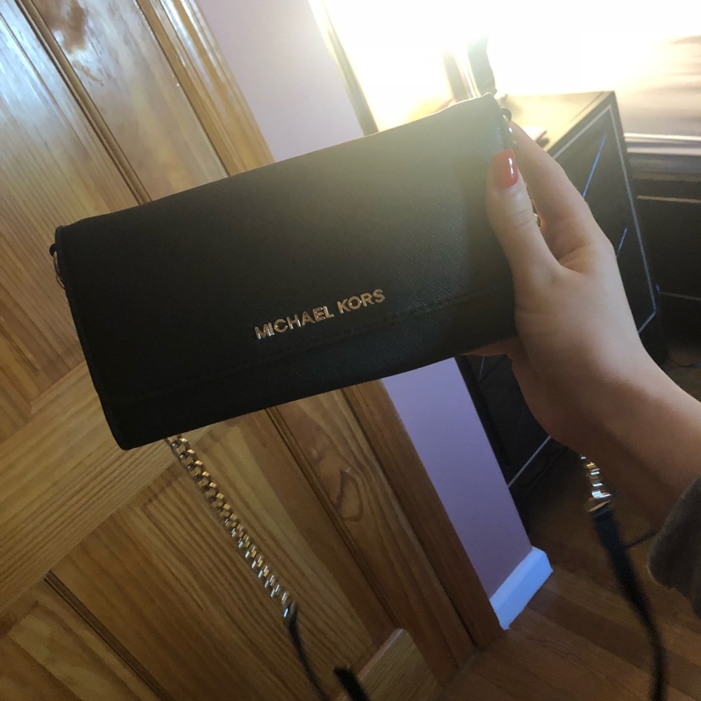 Cross body hand bag
